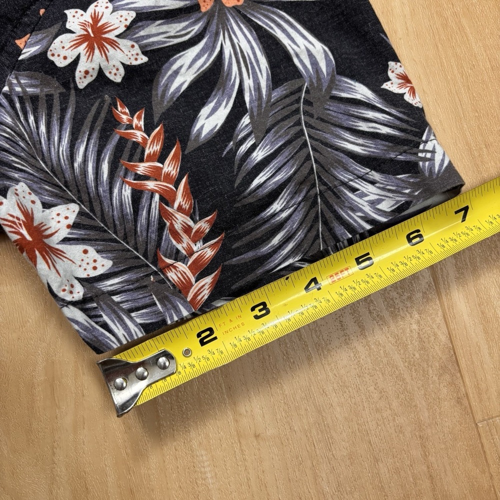 Hurley Shirt Mens Large Gray Floral Short Sleeve Button Up Casual Hawaiian - Picture 10 of 10